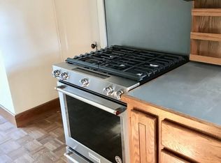 6981 NE Graham Pl, Portland, OR 97213