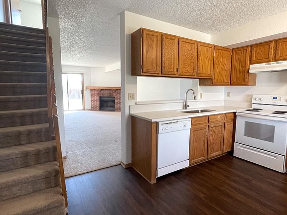 4th image of 5509 Fiesta Ln