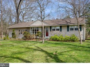 131 N Lakeside Dr E, Medford, NJ 08055
