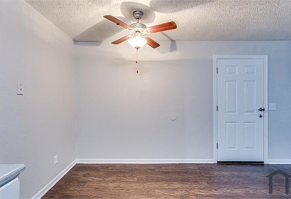 3rd image of 2400 N Nottingham Way #414