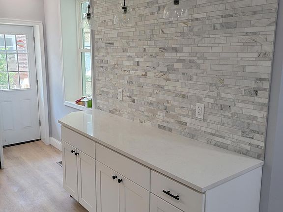 2nd image of 5854 Osage Ave