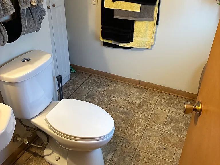 803 Willmor St — Photo 15