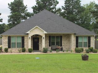 2600 Kings Rd, Marshall, TX 75672