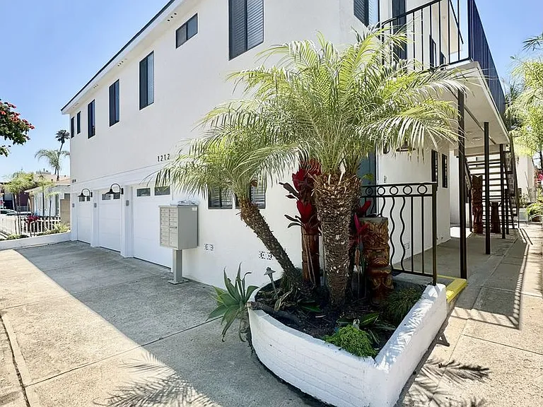 1212-1214 Ocean Ave. — Photo 25