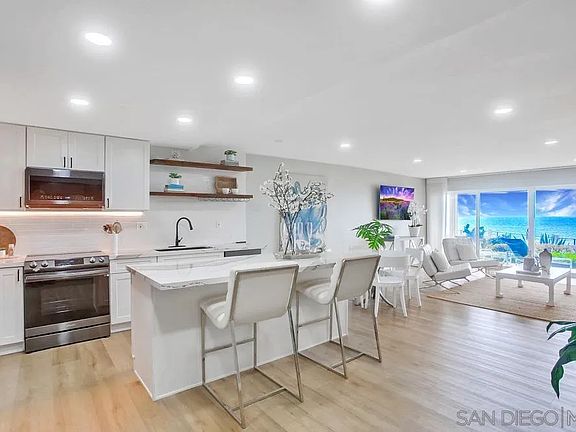 2nd image of 829 Beach Front Dr #A