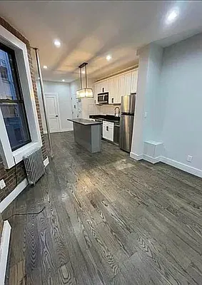 Rented by Prince Real Estate Associates LLC | media 2