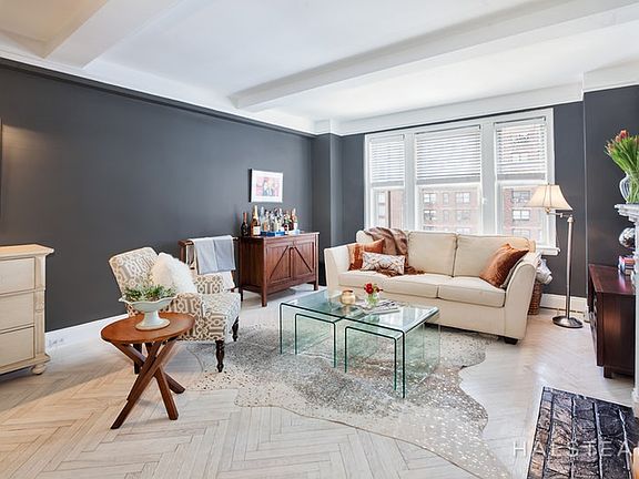 3rd image of 400 E 59th St APT 10A