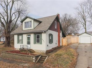 521 E McKinley St, Belleville, IL