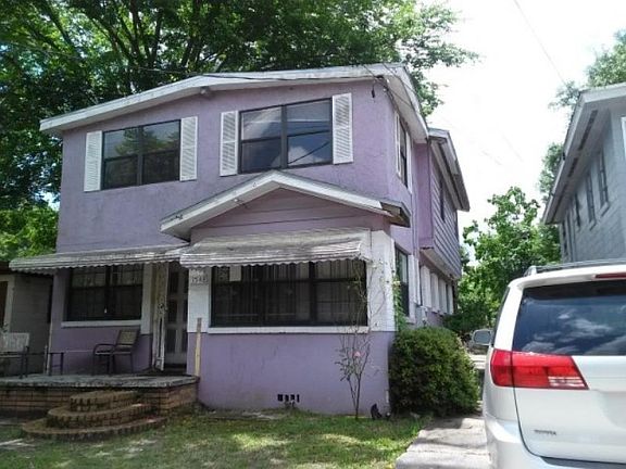 2nd image of 1548 W 26th St