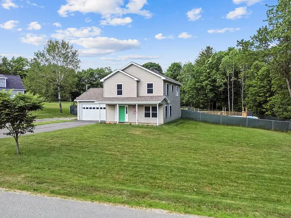 15 Rebecca Drive, Sidney, ME 04330