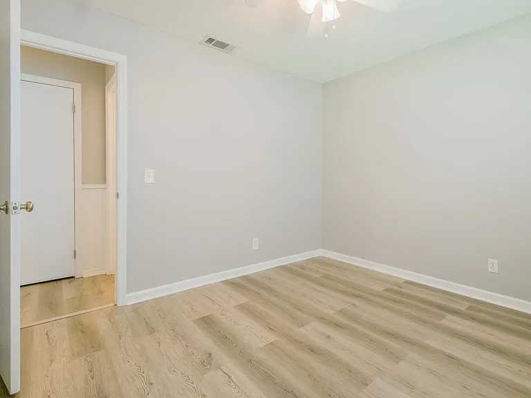 655 Osprey Dr — Photo 30
