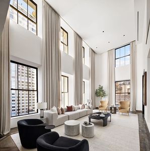 111 W 57th St APT 17S, New York, NY, 10019