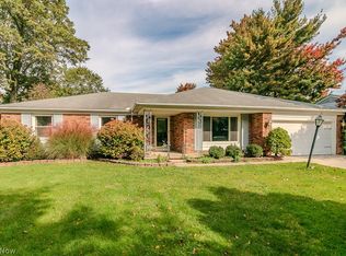 5223 Chickadee Ln, Lyndhurst, OH 44124