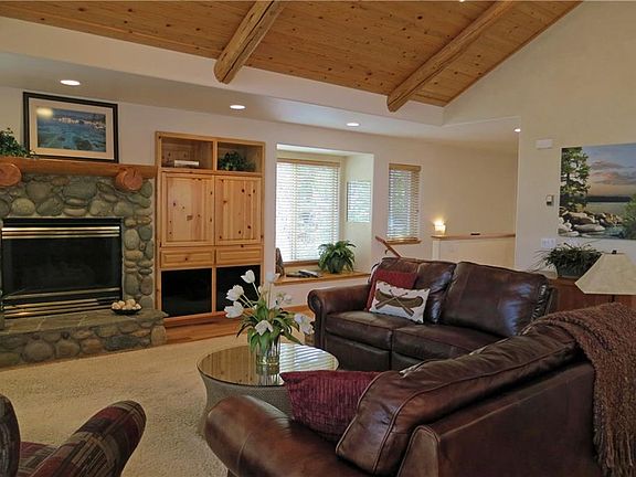 2nd image of 928 Northwood Blvd Unit 6