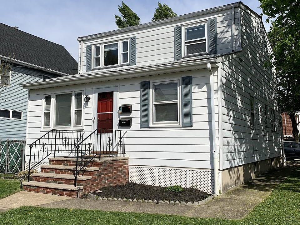 1st image of 80 Brookline Ave