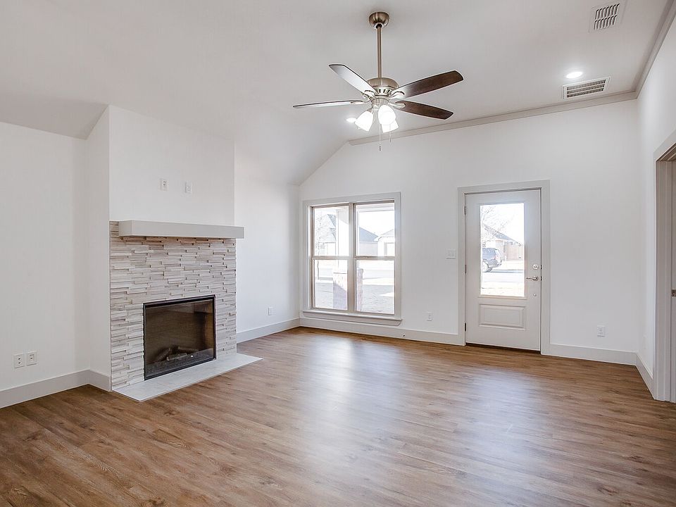 1st image of 811 N 4th St