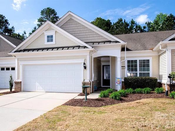 921 Lily Magnolia Ct, Indian Land, SC 29707