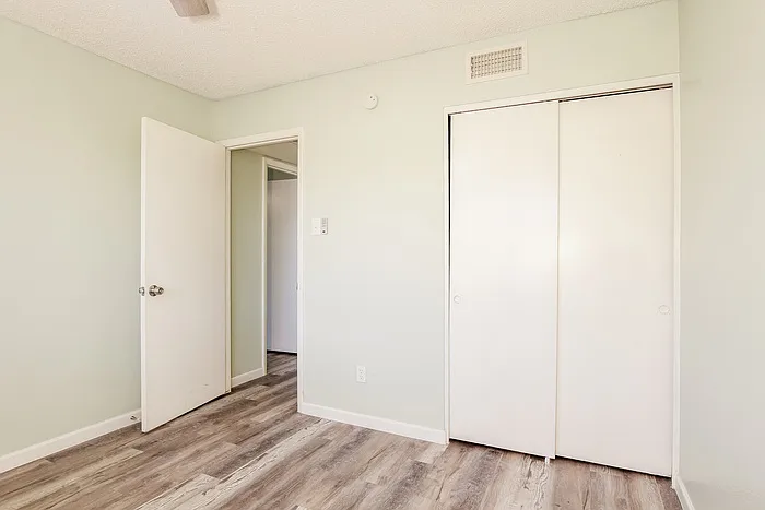 4009 W Palomino Rd — Photo 13