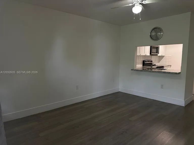 10050 NW 6th St #202 — Photo 7