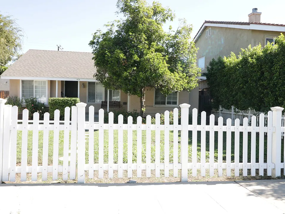4714 Tobias Ave