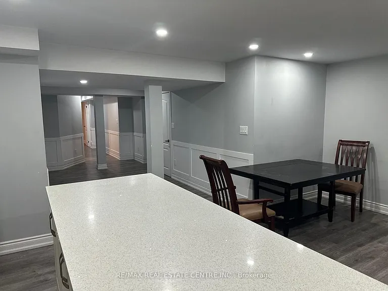 266 Dougall Ave — Photo 6