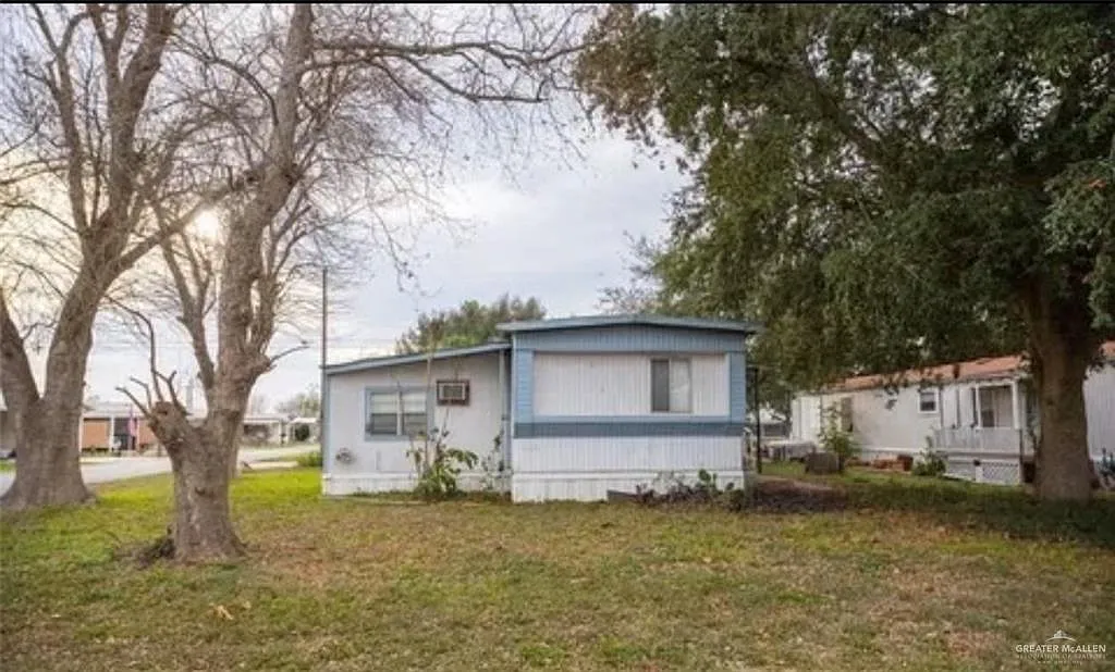 2 bed, 2.0 bath, 1480 sqft, $900 — Photo 3