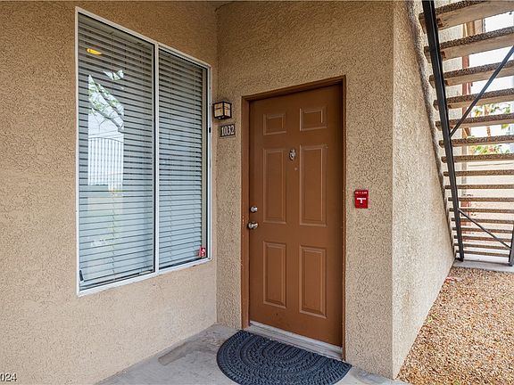 2nd image of 4400 S Jones Blvd Unit 1032