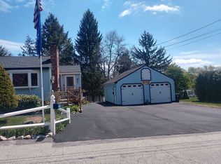95 Erskine Ave, Manchester, NH 03104