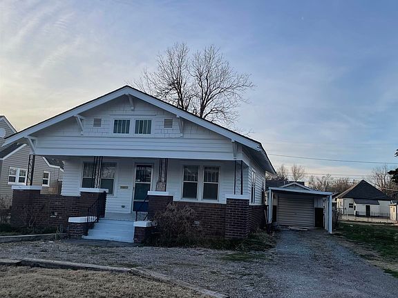 2nd image of 1317 W Elm Ave