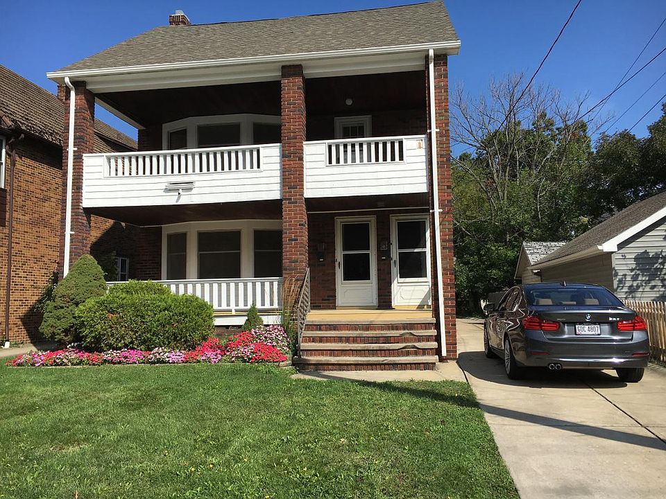 1st image of 17912 Crest Ln