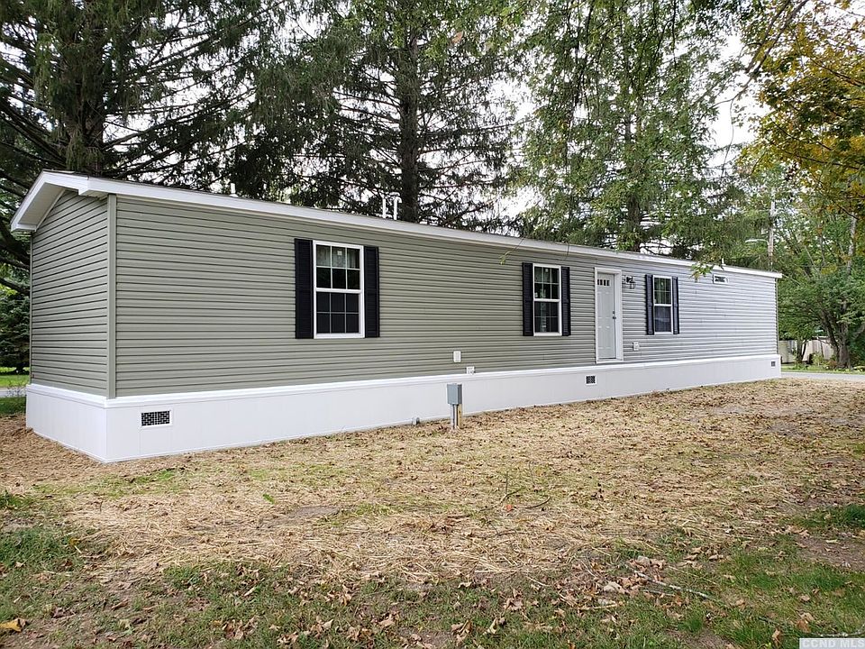 1st image of 4 Dolly Dr