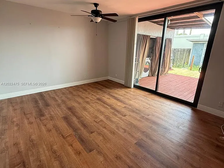 9116 NW 35th Pl #0 — Photo 17