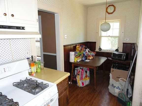 4th image of 1146 Cleveland Heights Blvd