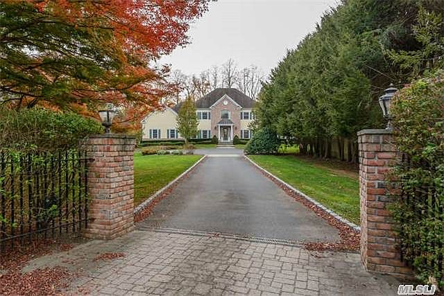 1st image of 7 Coriegarth Ln