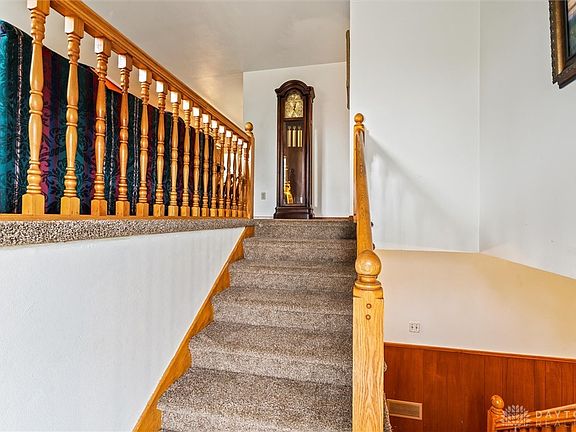 3rd image of 4417 Clarendon Dr