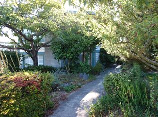 3820 13th Ave S, Seattle, WA 98108