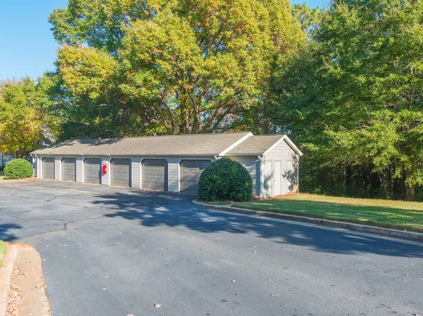 Emerge Oakcrest, 740 McDonough Pkwy #621, McDonough, GA 30253