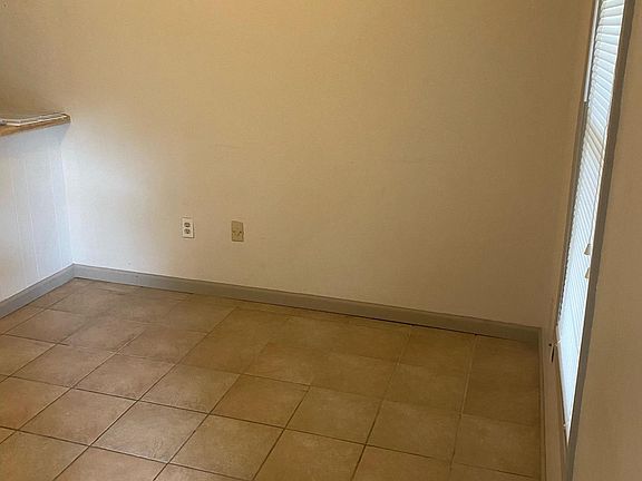 3rd image of 5 Smith Place Dr #108