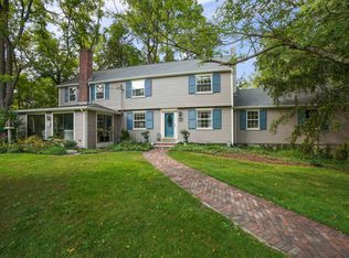 71 Everett St, Natick, MA 01760