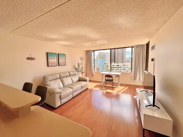 411 Hobron Ln, Honolulu, HI