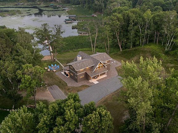 3rd image of 31155 Tee Rd