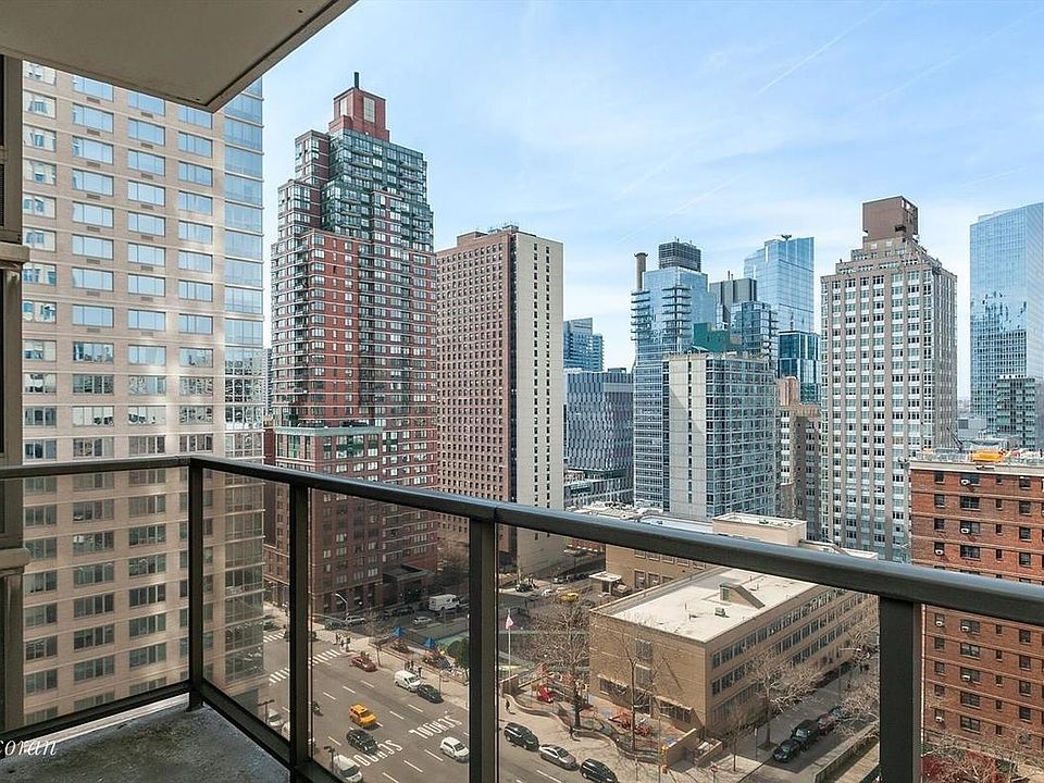 1st image of 161 W 61st St APT 15C