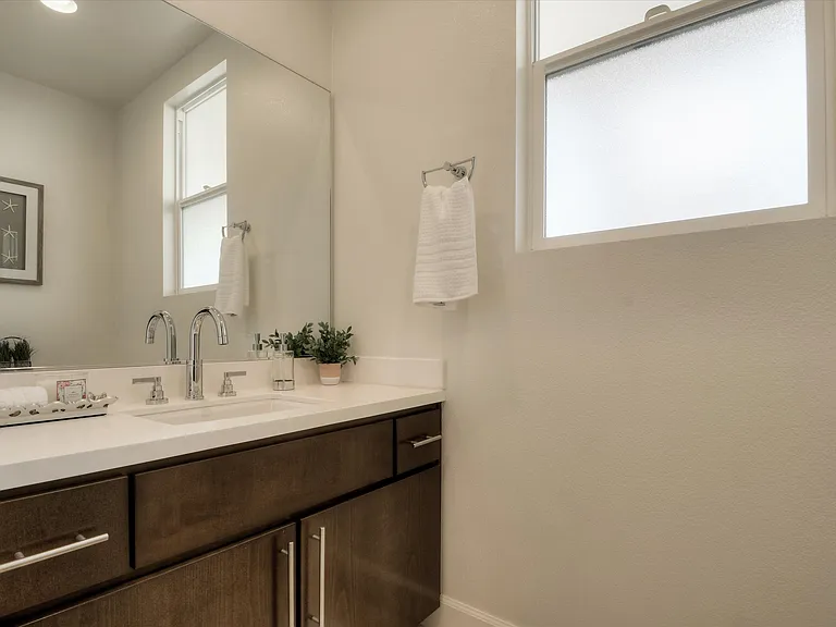 4820 Bellflower Ave #403 — Photo 35