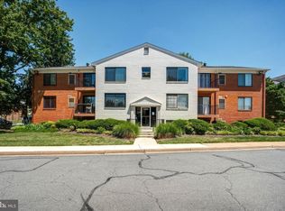 Country Club Green Condo, Leesburg, VA 20175