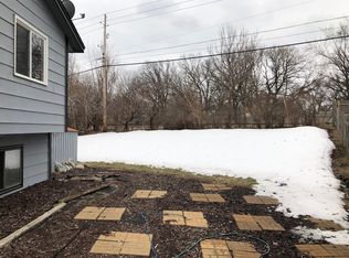 5222 Unity Ct N, Crystal, MN 55429