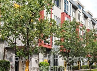 514 10th St #205, Charlotte, NC 28202