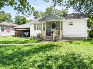 439 E Winters Ave, Du Quoin, IL 62832