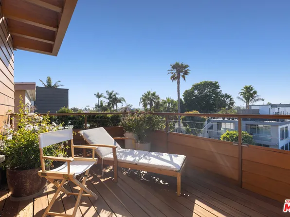 812 Brooks Ave, Los Angeles, CA 90291