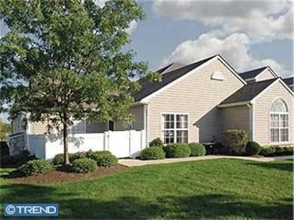 64 Traditions Way #64, Lawrence Township, NJ 08648