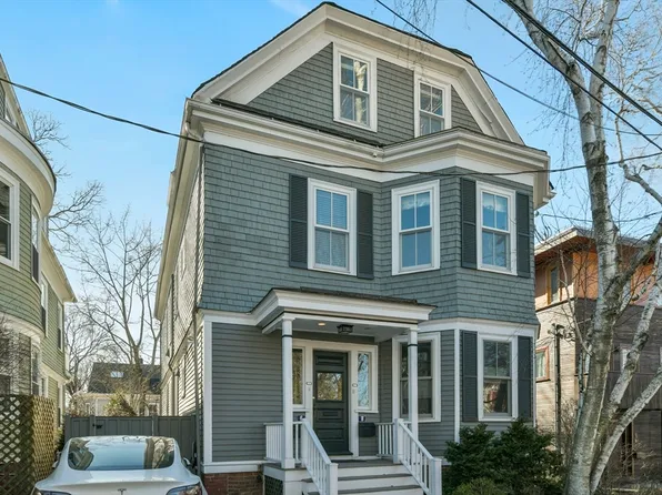 8 Newell St #2, Cambridge, MA 02140